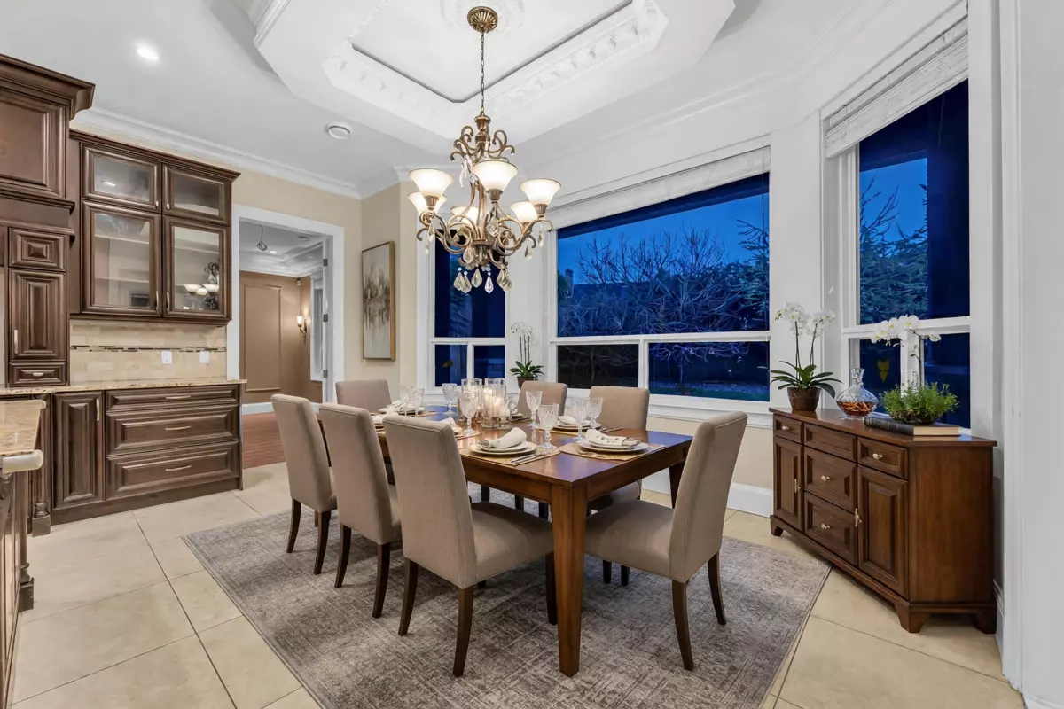 Dining Area Photo of 6100 Maple Road, Richmond, BC