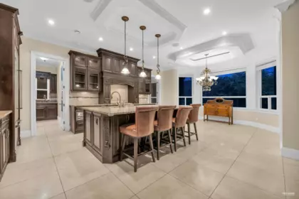 Kitchen Island Photo of 6100 Maple Road, Richmond, BC