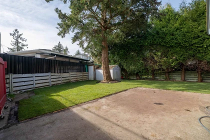 Fitness Center Photo Near 10684 Aintree Place, Richmond, BC