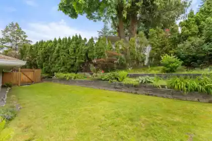 Neighborhood Park Photo Near 34654 Dunsmuir Court, Abbotsford, BC
