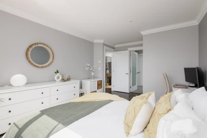 Guest Bathroom Photo of 437 2980 Princess Crescent, Coquitlam, BC