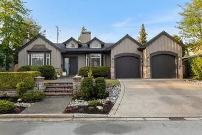 2752 Newmarket Drive, North Vancouver, BC, North Vancouver — Single Family Residence for sale