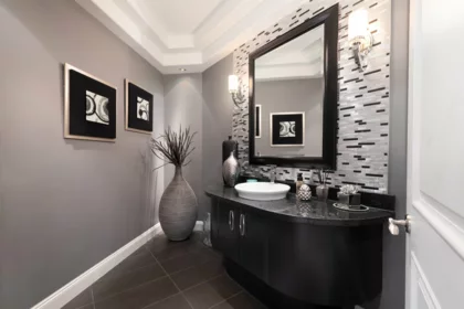 Mudroom Photo of 1131 Milford Avenue, Coquitlam, BC