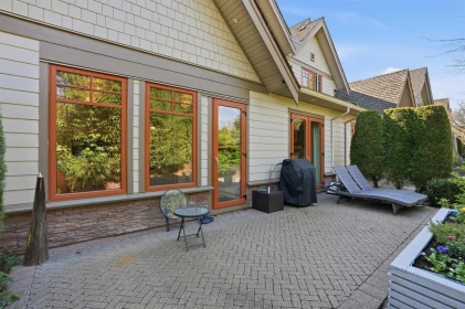 Swimming Pool Photo of 14 3122 160th Street, Surrey, BC