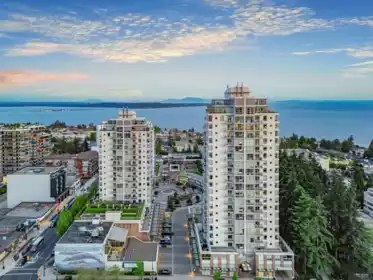 1905 15152 Russell Avenue, White Rock, BC, White Rock — Apartment/Condo for sale