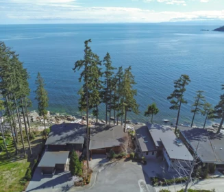 6085 Silverstone Lane, Sechelt, BC, Sechelt — Single Family Residence for sale