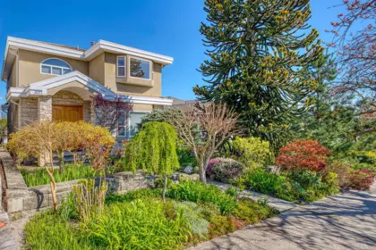 1627 E 34th Avenue, Vancouver, BC, Vancouver — Single Family Residence for sale