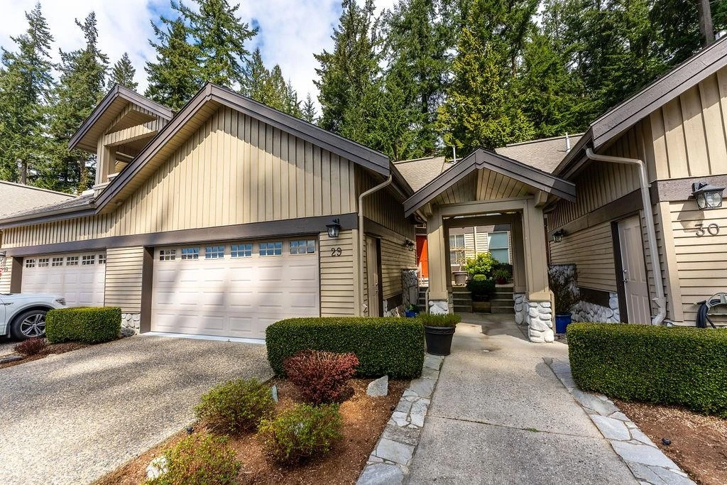 Family Room Photo of 29 1550 Larkhall Crescent, North Vancouver, BC