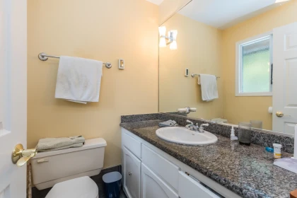 Hallway Photo of 20244 27 Avenue, Langley, BC