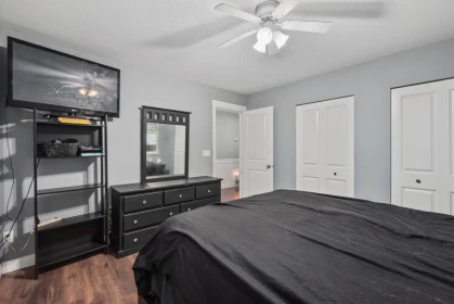 Mudroom Photo of 11937 237a Street, Maple Ridge, BC