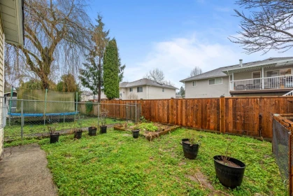 Outdoor Kitchen Photo of 11937 237a Street, Maple Ridge, BC
