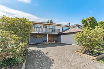 739 E 26th Street, North Vancouver, BC, North Vancouver — Single Family Residence for sale