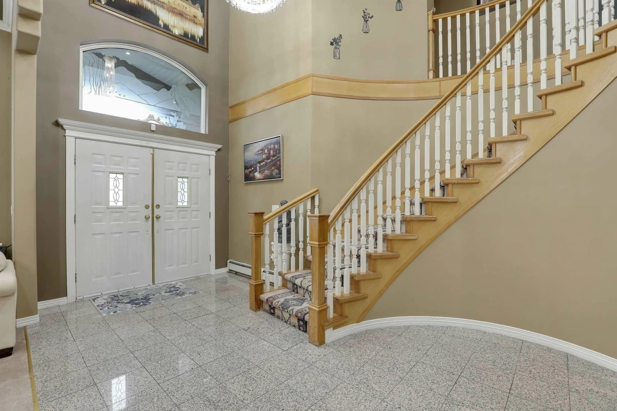 Family Room Photo of 6125 132a Avenue, Surrey, BC