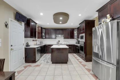 Office / Den Photo of 6125 132a Avenue, Surrey, BC