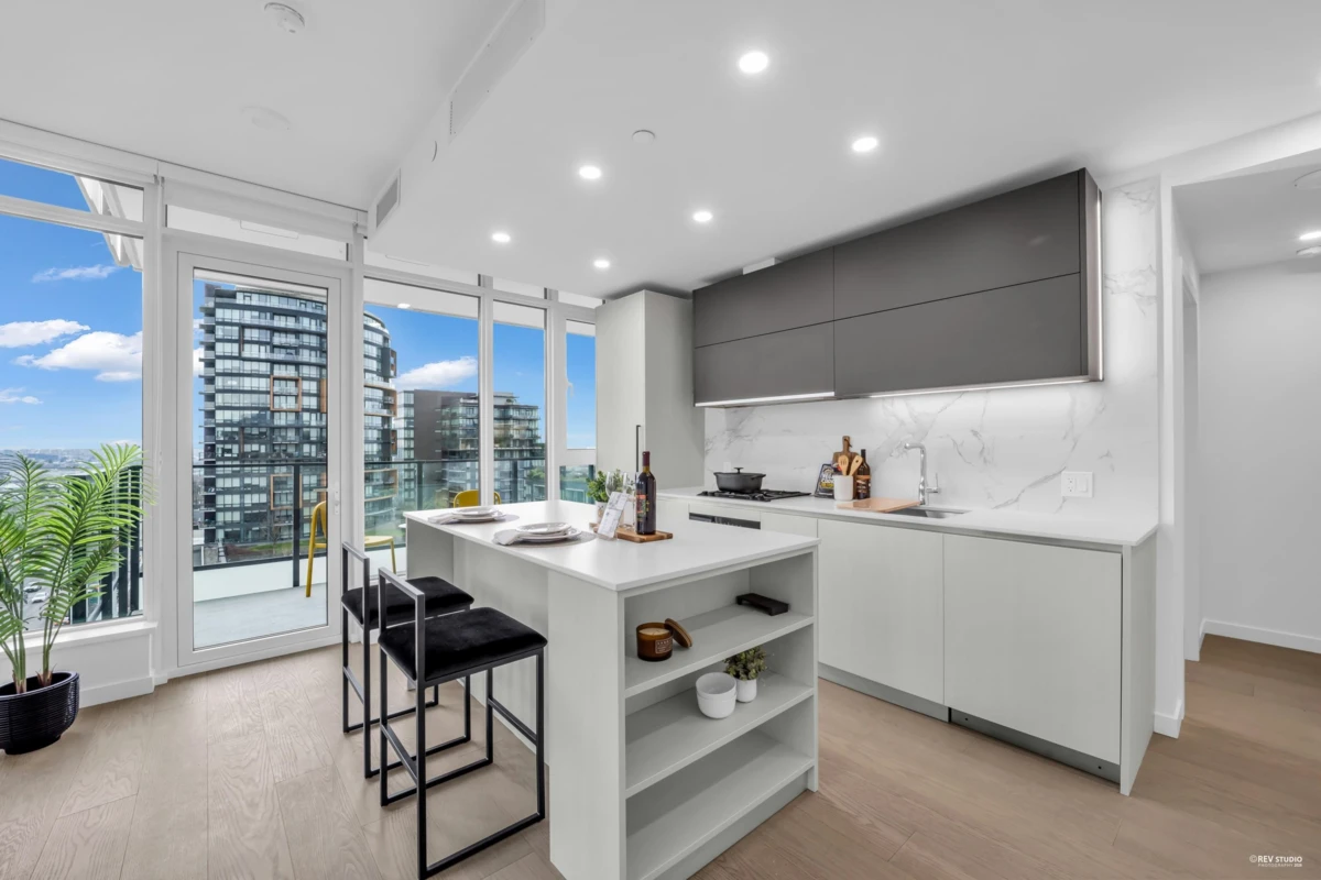 Family Room Photo of 705 8415 Granville Street, Vancouver, BC
