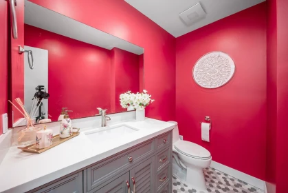 Powder Room Photo of 4096 Sunset Boulevard, North Vancouver, BC