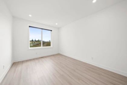 Hallway Photo of 2540 Terminal Court, Abbotsford, BC