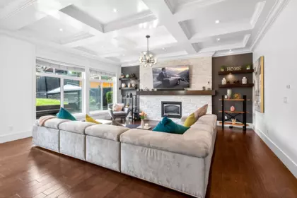 16575 Old Mclellan Road, Surrey, BC, Surrey — Single Family Residence for sale