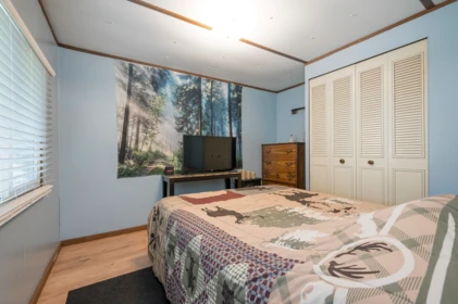 Bedroom 2 Photo of 39 3942 Columbia Valley Road, Cultus Lake, BC