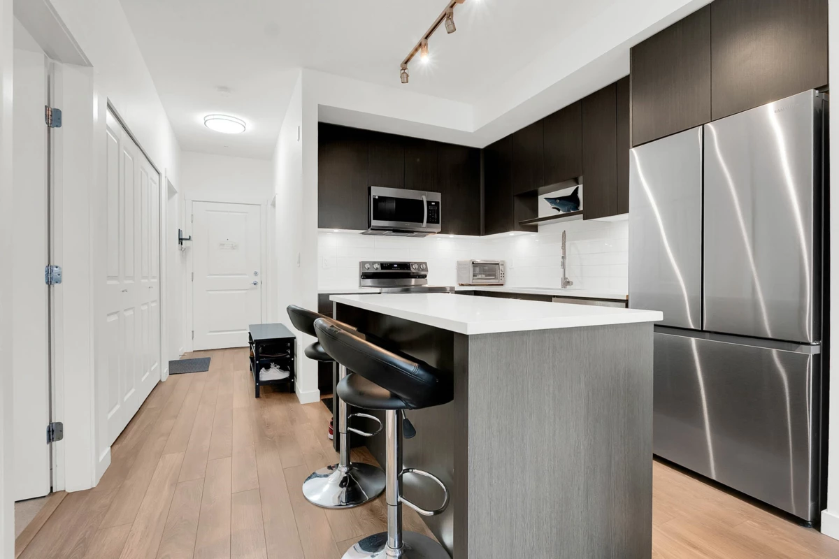 Living Room Photo of 306 15858 Fraser Highway, Surrey, BC