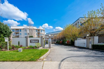 Playground / Recreational Area Near 109 2626 Countess Street, Abbotsford, BC