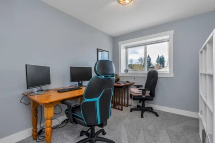 Garage Interior Photo of 21 34250 Hazelwood Avenue, Abbotsford, BC