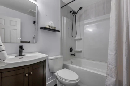 Hot Tub / Spa Photo of 21 34250 Hazelwood Avenue, Abbotsford, BC