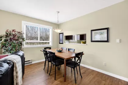 205 15035 Thrift Avenue, White Rock, BC, White Rock — Apartment/Condo for sale