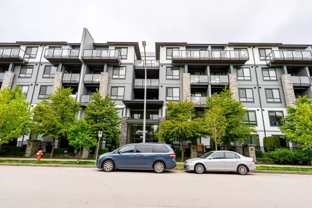Exterior Rear Photo of 408 15351 101 Avenue, Surrey, BC