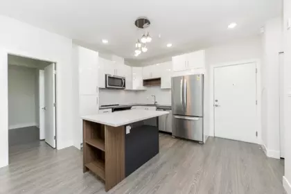 Kitchen Island Photo of 408 15351 101 Avenue, Surrey, BC