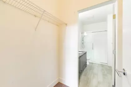 Laundry Room Photo of 405 15628 104 Avenue, Surrey, BC