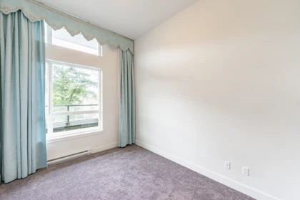 Office / Den Photo of 405 15628 104 Avenue, Surrey, BC