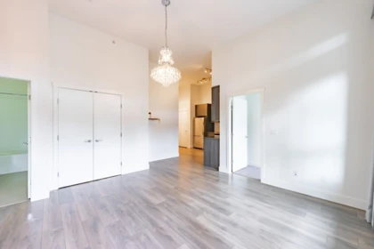 Walk-In Closet Photo of 405 15628 104 Avenue, Surrey, BC