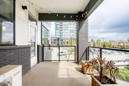 Outdoor Deck Photo of 205 2120 Gladwin Road, Abbotsford, BC