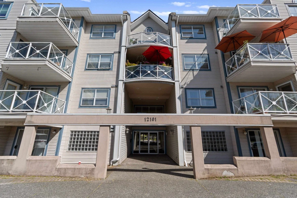 Family Room Photo of 306 12101 80 Avenue, Surrey, BC