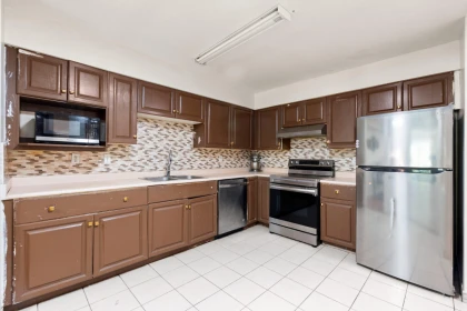 Breakfast Nook Photo of 306 12101 80 Avenue, Surrey, BC