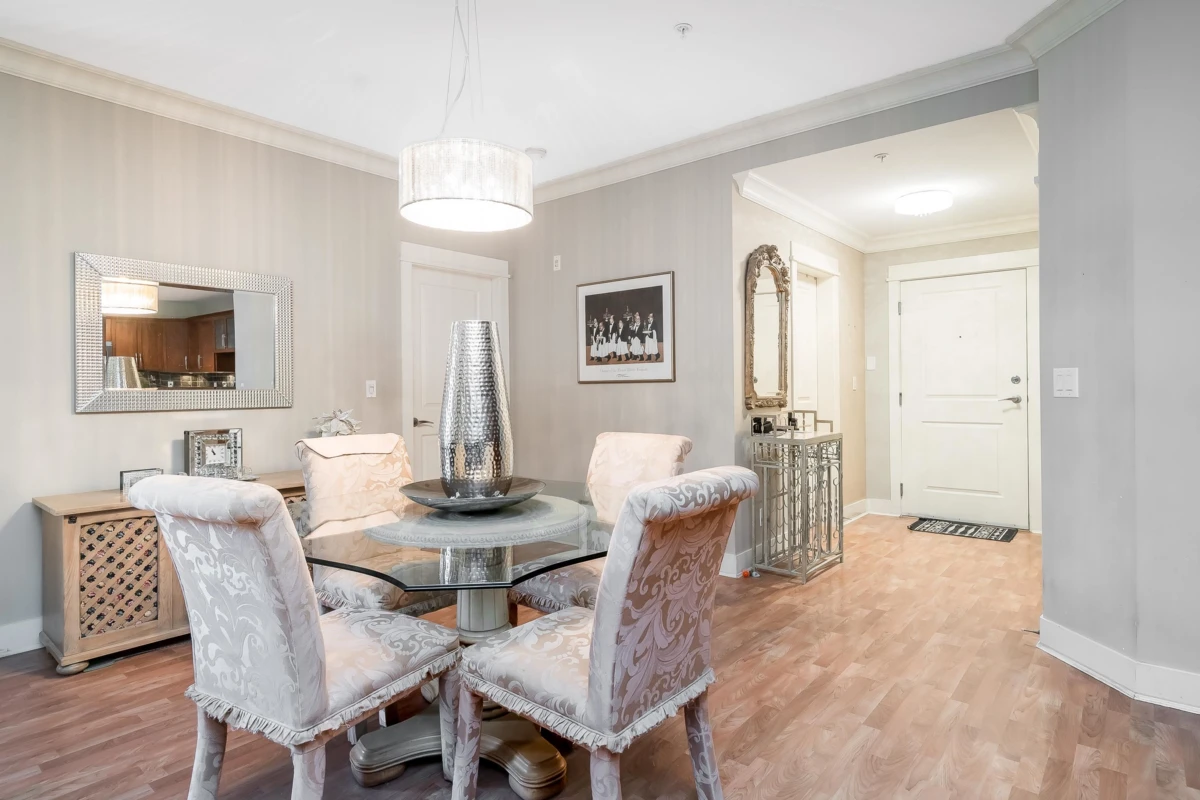 Dining Area Photo of 214 5430 201 Street, Langley, BC