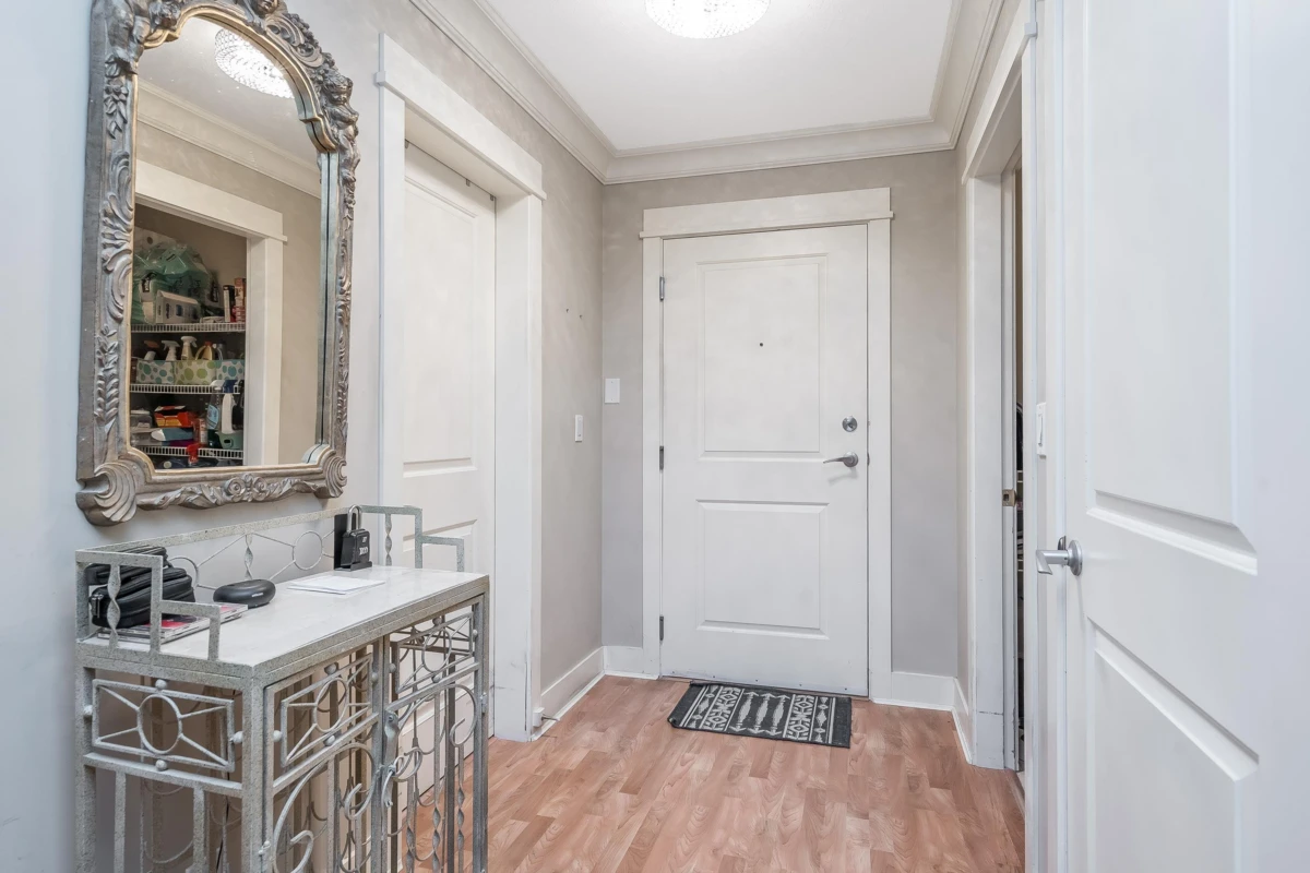 Family Room Photo of 214 5430 201 Street, Langley, BC
