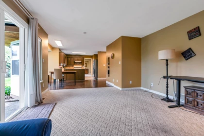 Office / Den Photo of 10528 168a Street, Surrey, BC