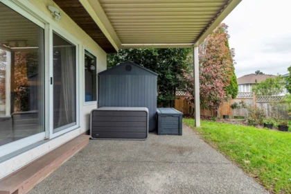 Swimming Pool Photo of 10528 168a Street, Surrey, BC