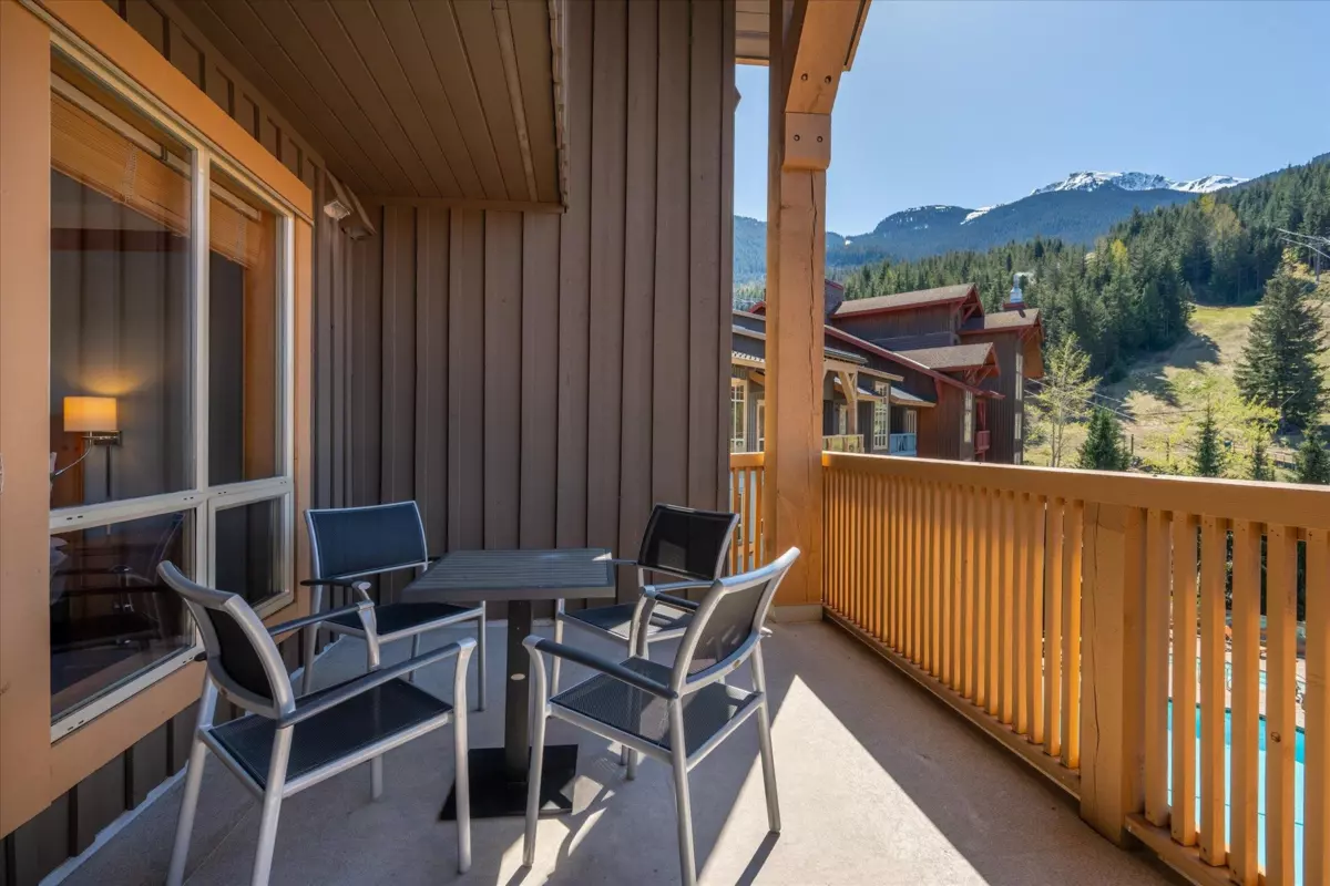 Dining Area Photo of 523C 2036 London Lane, Whistler, BC