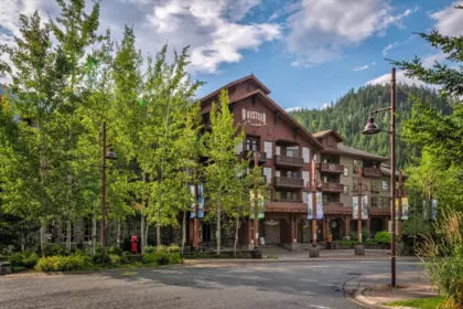 523C 2036 London Lane, Whistler, BC, Whistler — Apartment/Condo for sale