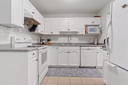 Mudroom Photo of 119 9855 Quarry Road, Chilliwack, BC