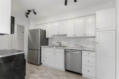 Pantry Photo of 602 710 Seventh Avenue, New Westminster, BC