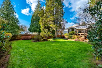 Hot Tub / Spa Photo of 908 Stanton Avenue, Coquitlam, BC