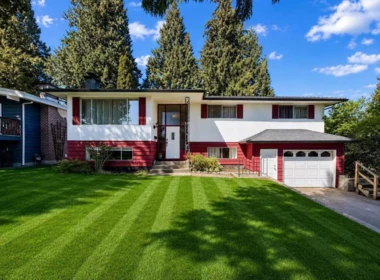 Backyard Photo of 610 Garrow Drive, Port Moody, BC