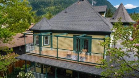 Swimming Pool Photo of 864 Hot Springs Road, Harrison Hot Springs, BC