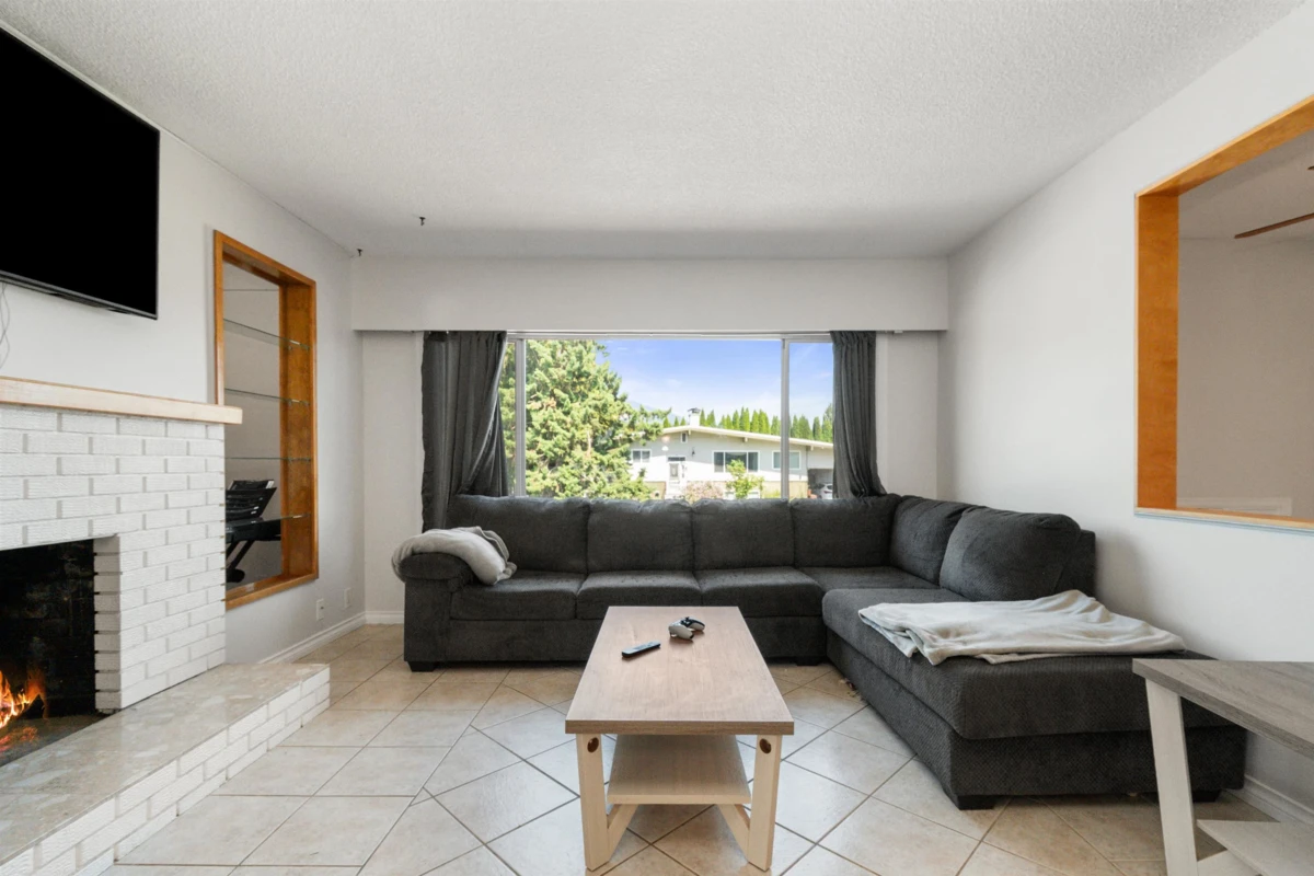 Family Room Photo of 45378 Princess Avenue, Chilliwack, BC