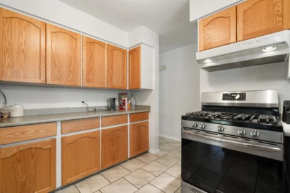 Breakfast Nook Photo of 45378 Princess Avenue, Chilliwack, BC