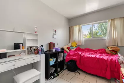 Garage Interior Photo of 45378 Princess Avenue, Chilliwack, BC